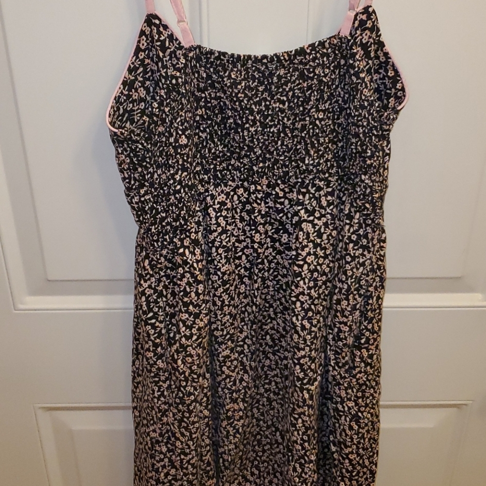 Summer dress - Picture 4 of 8